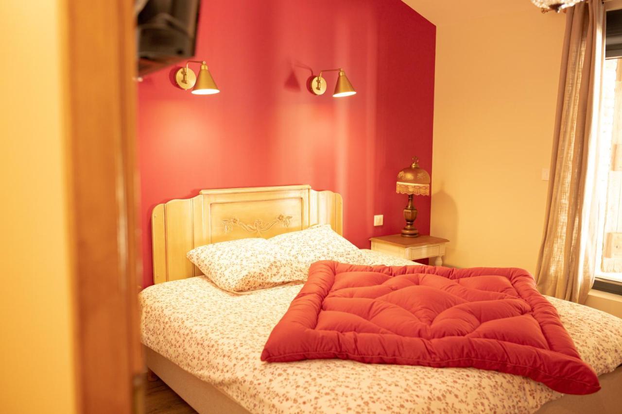 Domaine Des Jammetous - Hotel And Yoga Retreat Center La Magdelaine-Sur-Tarn Exterior foto